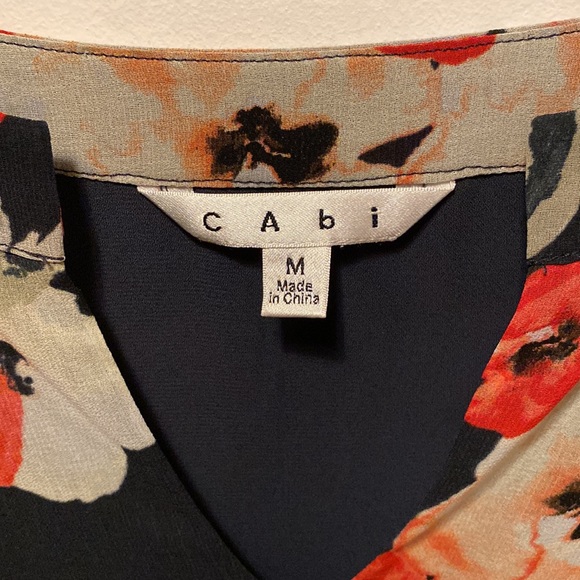 CAbi #971 Poppy blouse, medium - Picture 5 of 7